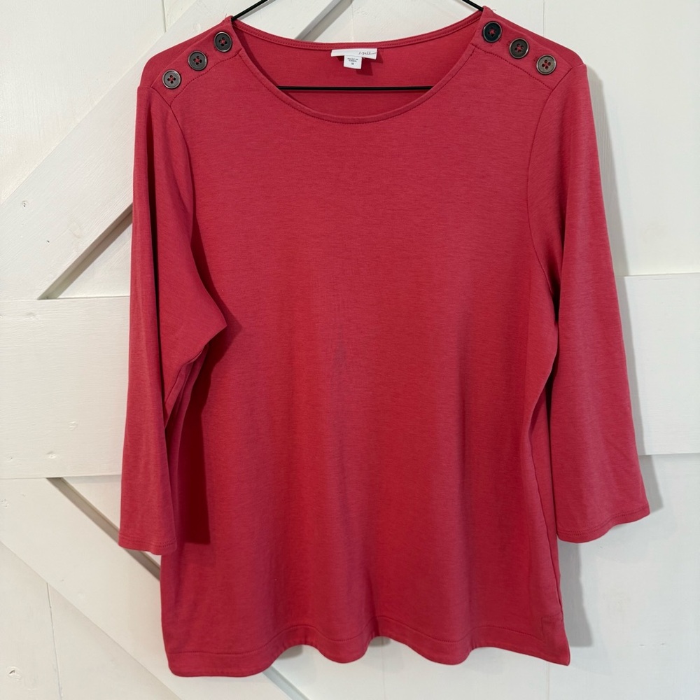 J. Jill‎ Dusty Coral 3/4 Sleeve Jersey Top Medium Button Shoulder Accents Casual